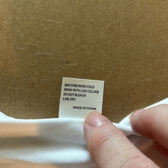 NWOT Chinese New Year dancing lion graphic tee Size L poly span blend - Picture 7 of 9